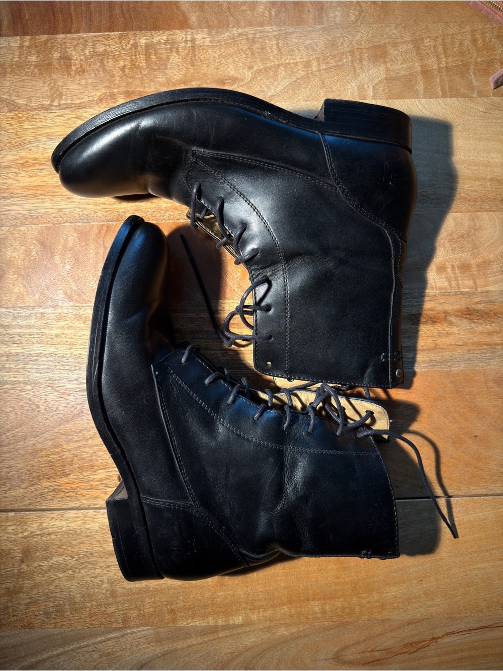 Frye Melissa Lace-Up Side-Zip Combat Engineer Short Boots Size 9 Black